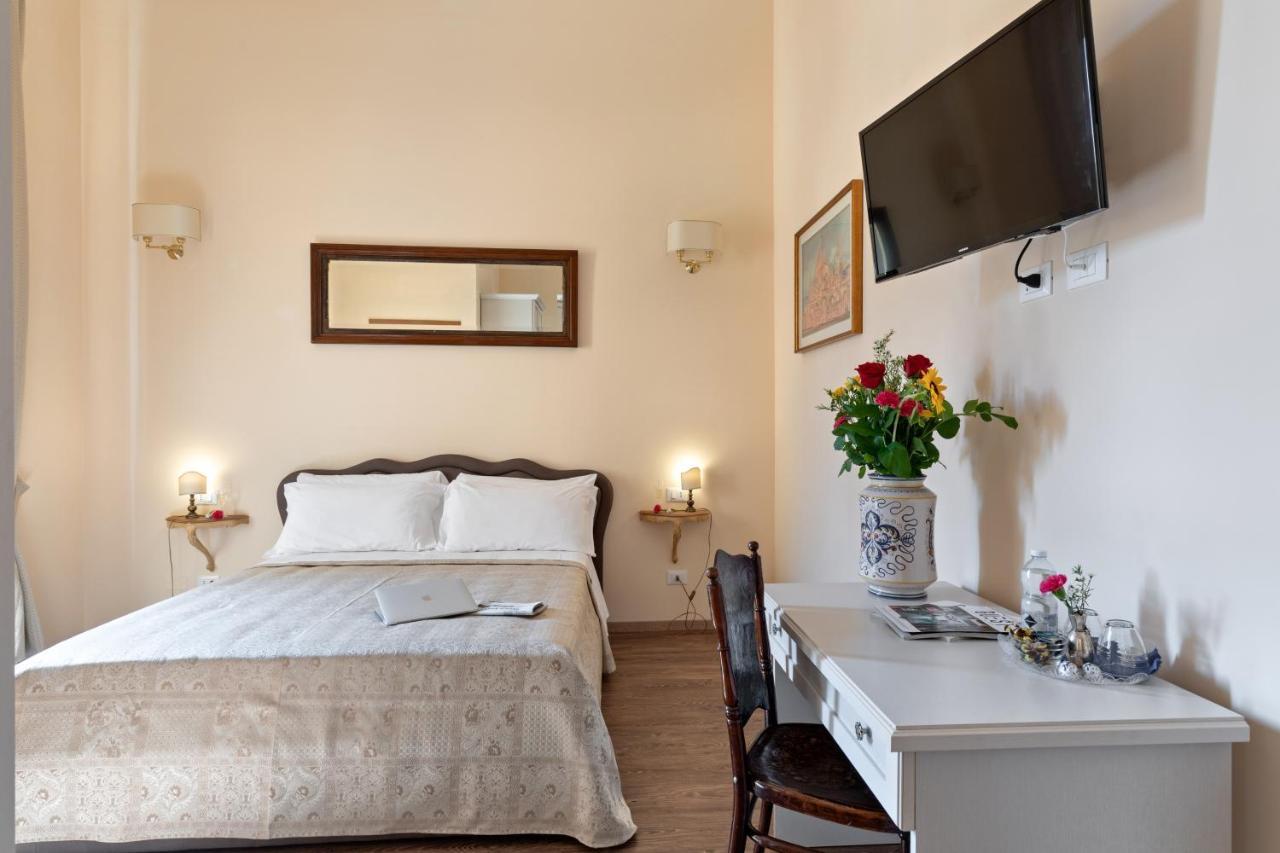 Vatican Domus Luxury Rooms Rom Exteriör bild